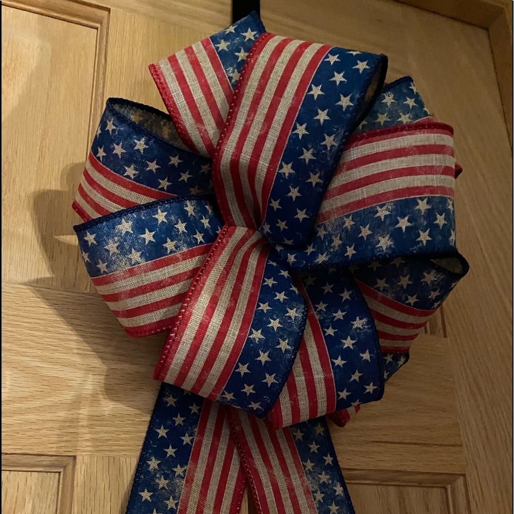 Patriotic bow